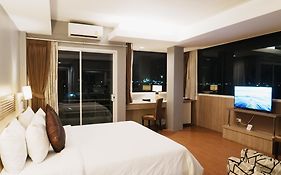 Green Hotel And Resort